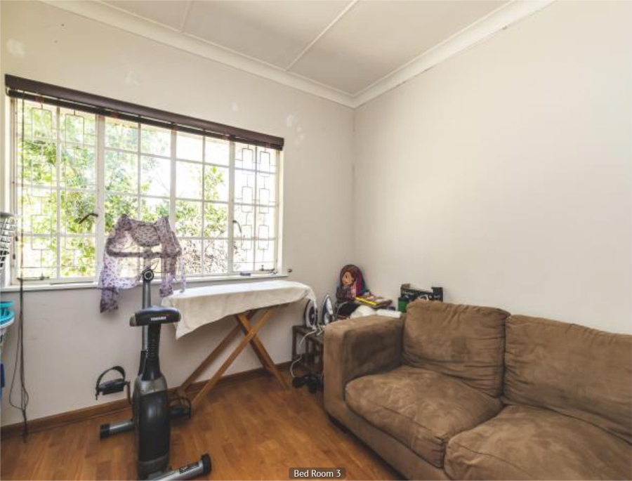 4 Bedroom Property for Sale in Beacon Bay Eastern Cape